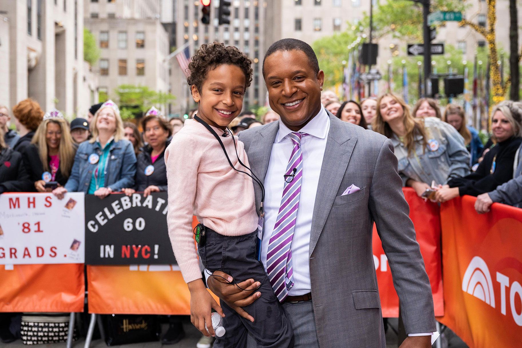 Craig Melvin publicly apologizes to son Delano for unfortunate incident on TODAY: “A father who loves his child shouldn’t have taken him to a dangerous place”